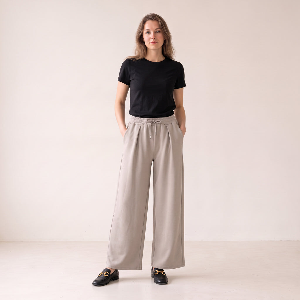 Women's Wide Leg Trousers with Adjustable Drawstring & Pleated Front